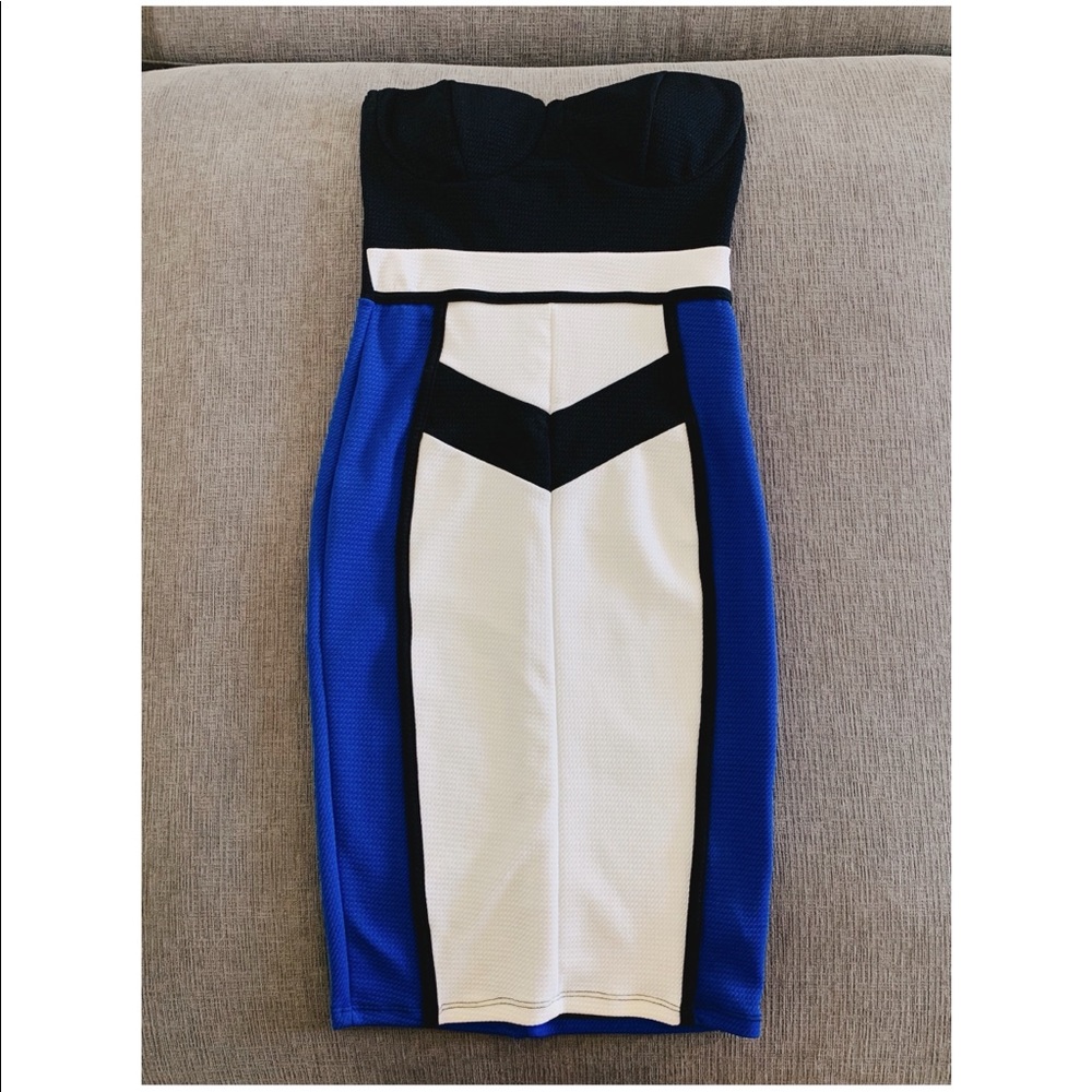 Strapless dress